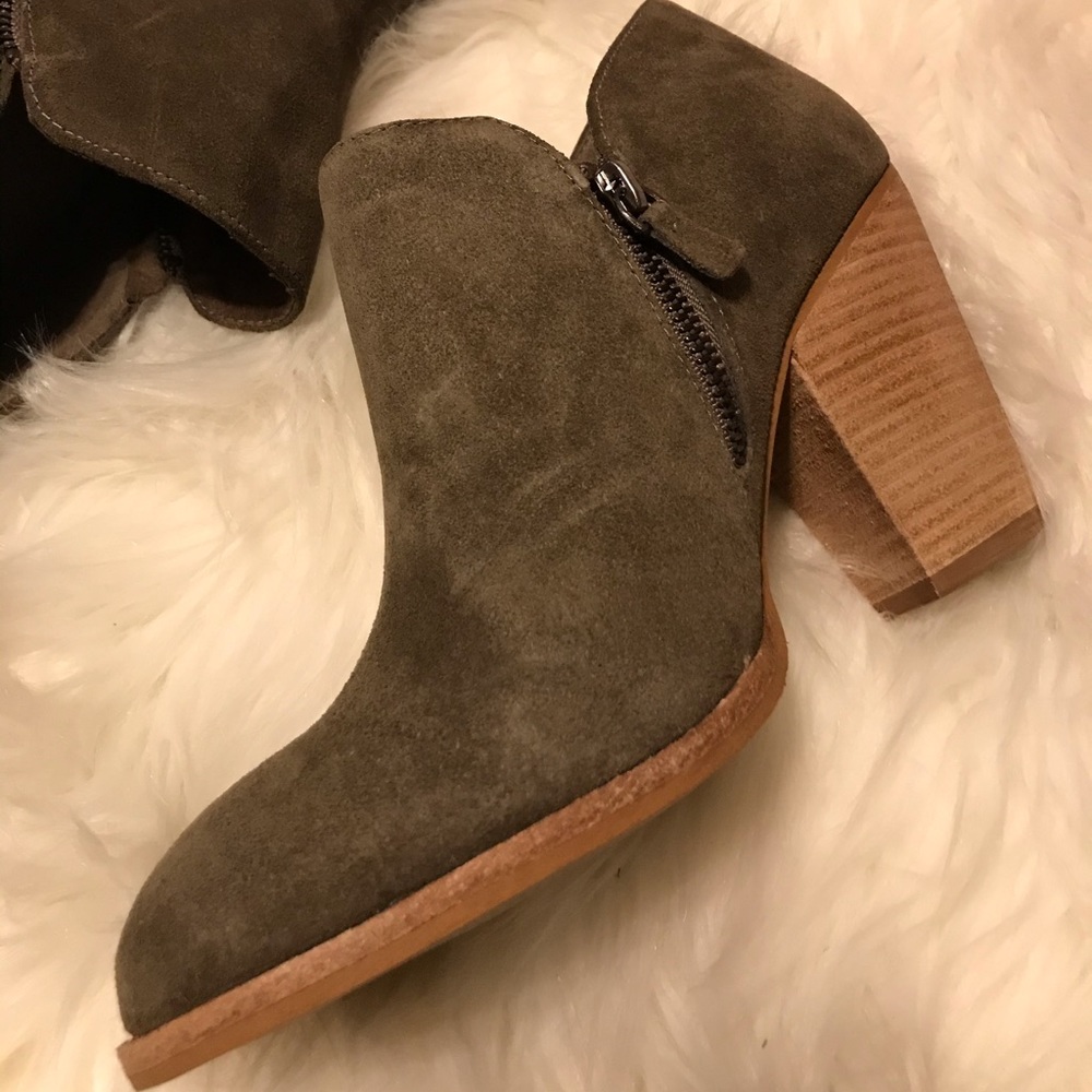 New MIA Boots 🐺